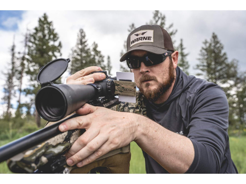 Cole-TAC Cheat Sheet V2 side-mount keeps essential data visible while shooting.