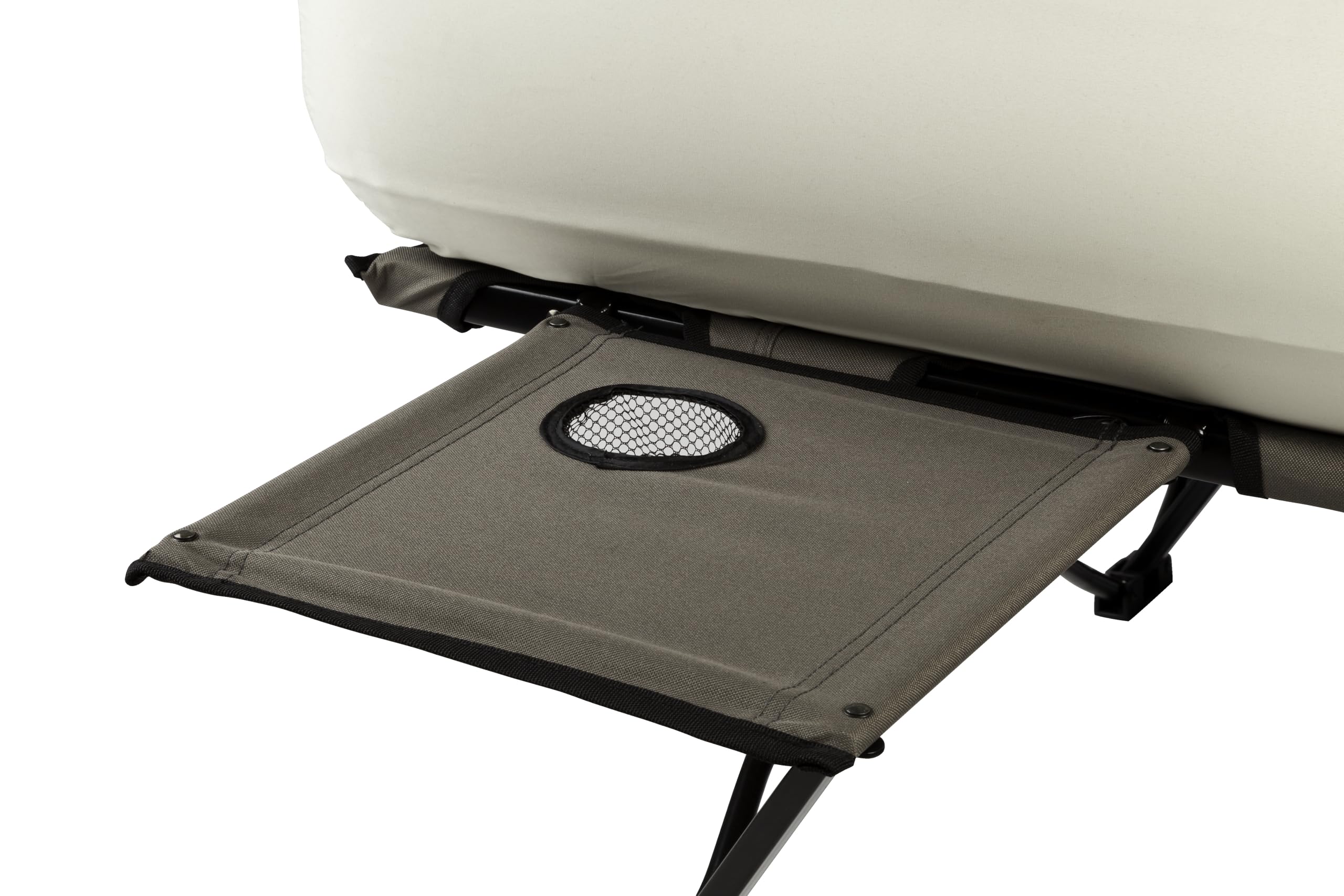 Coleman 4D battery pump included for quick inflation.