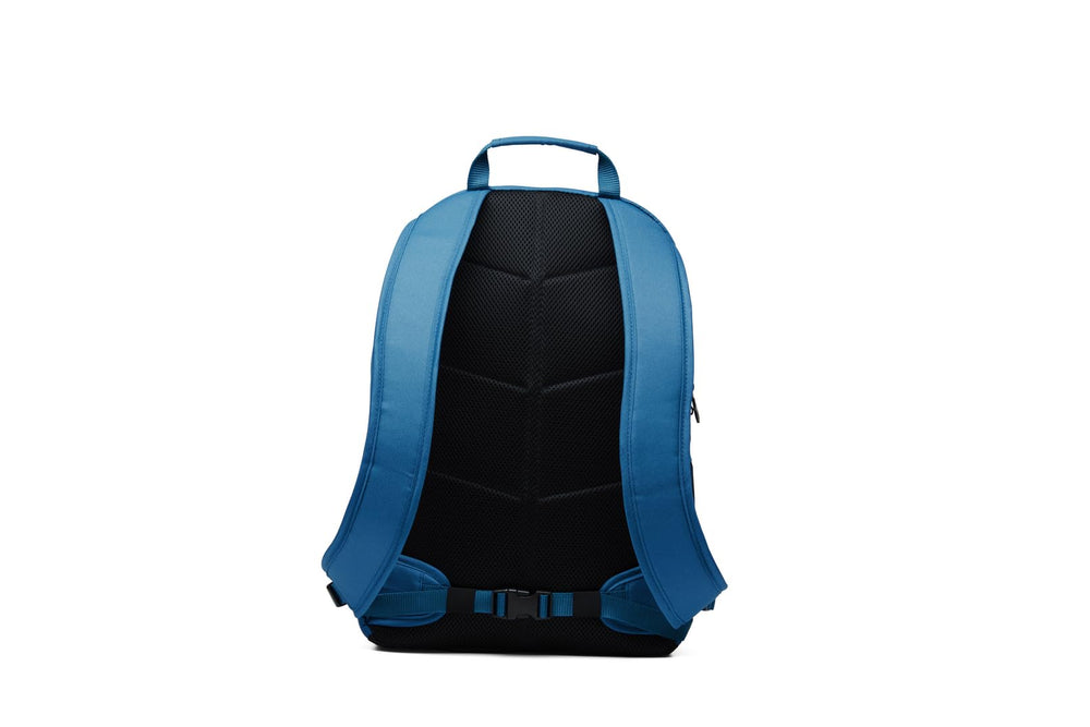 Coleman Chiller Backpack Ice Retention up to 12+ hours keeps drinks cold.