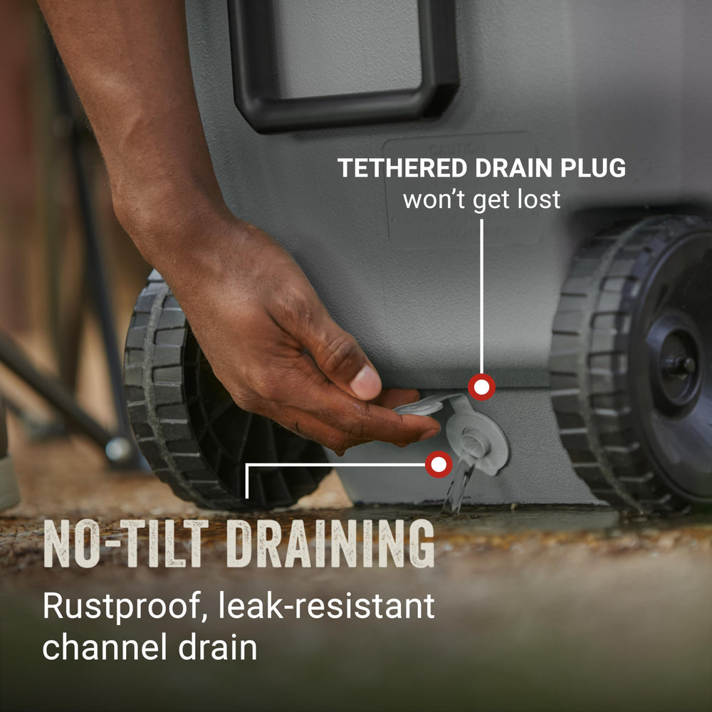 Coleman Classic 100-Quart heavy-duty tow handle for long hauls