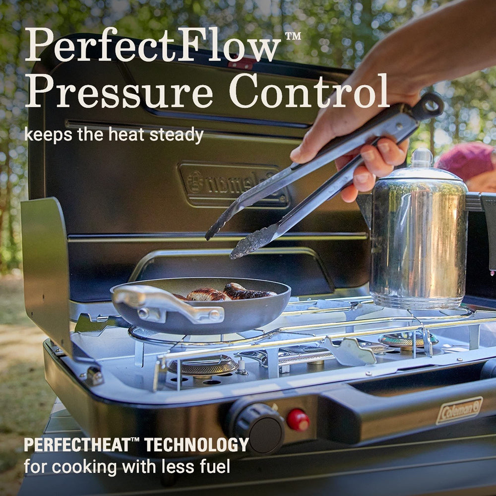 28,000 BTU total power for robust outdoor cooking.