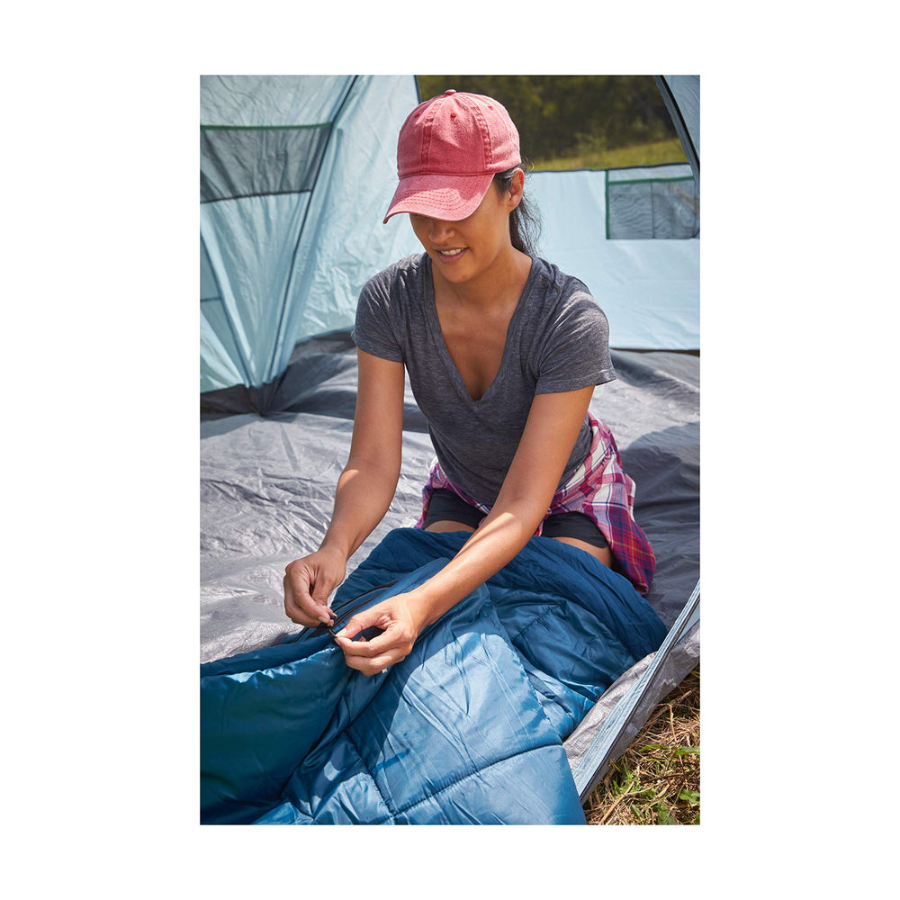 Coleman Kompact Quick Cord secures the roll for travel