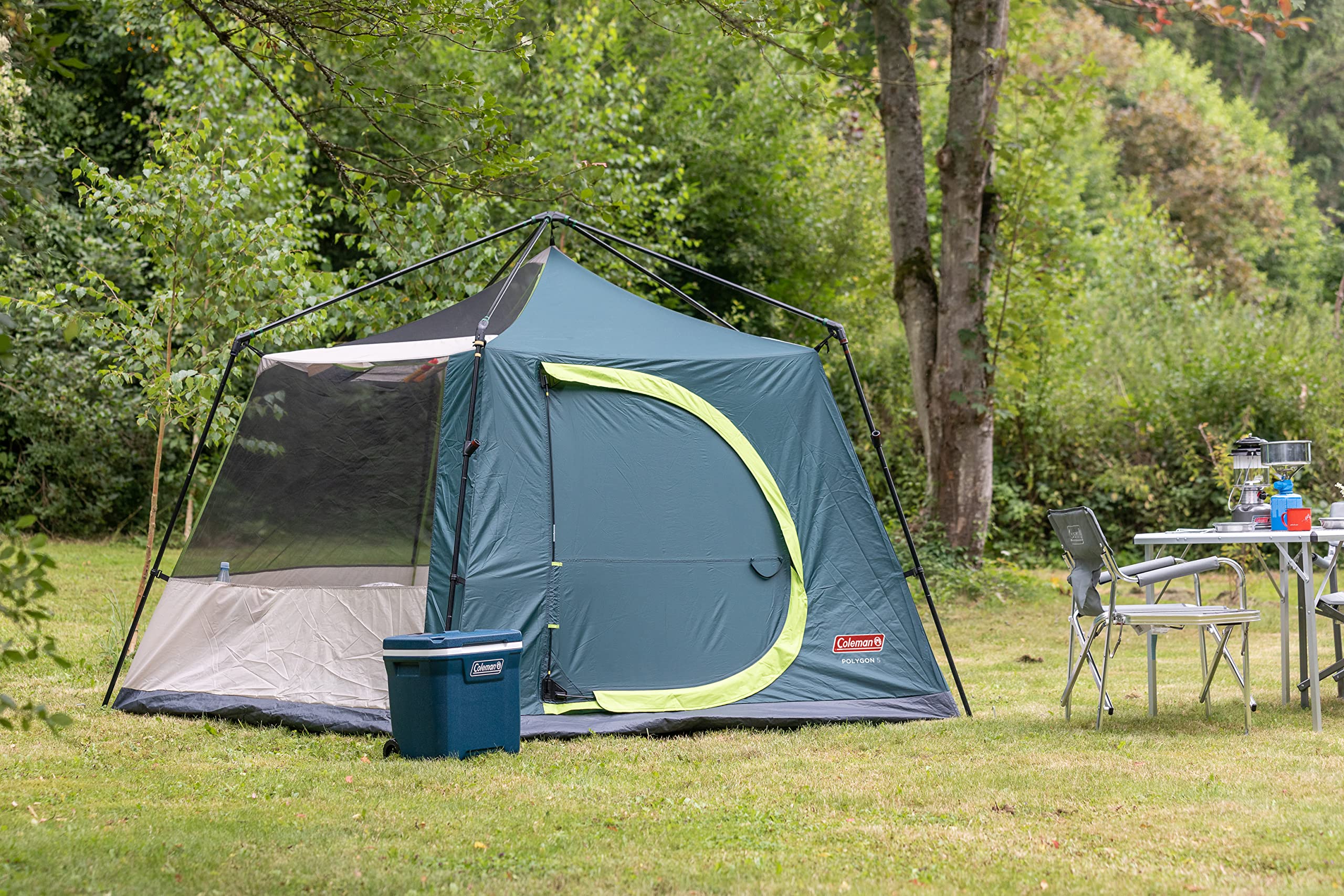 Coleman Polygon 5 color-coded steel poles speed up setup