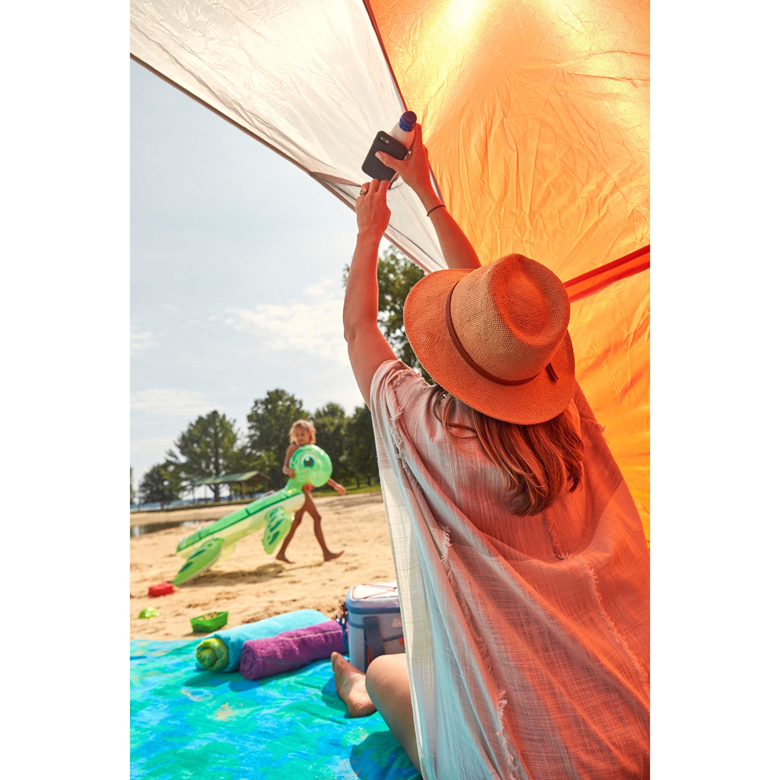 Coleman Skyshade rear vent promotes airflow on hot days.