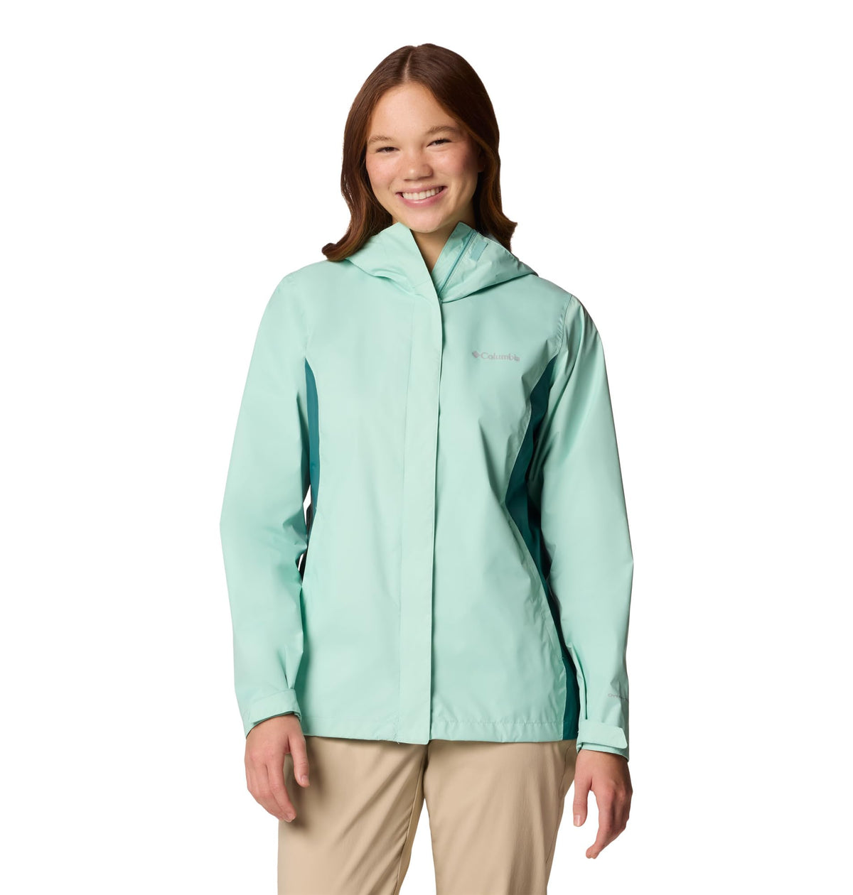 Columbia Arcadia II jacket worn in drizzle showing waterproof protection