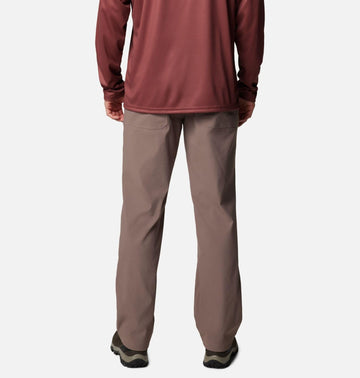 Columbia Bucktail II Pant close-up shows durable nylon-canvas blend for long-lasting wear