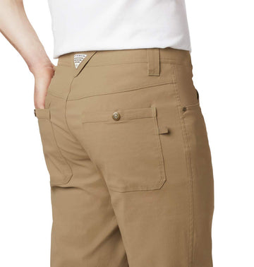 Columbia Bucktail Pant snap-closed pockets secure gear during hunts.