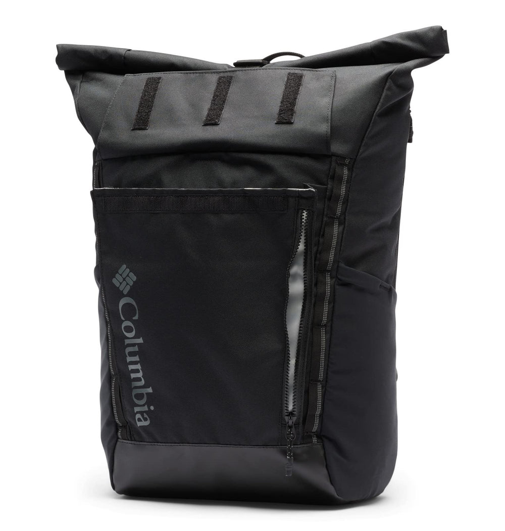 Columbia Convey II breathable backpanel highlights comfortable wear on long days.