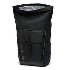 Columbia Convey III 27L organized compartments keep essentials accessible.
