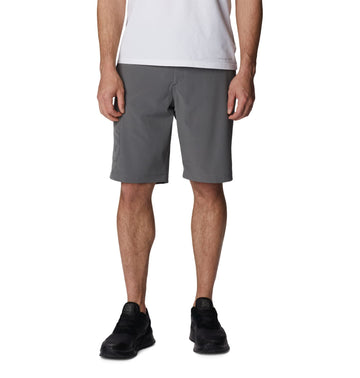 Columbia Eaglecrest short City Grey front view showing regular fit for everyday wear