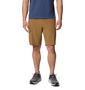 Columbia Eaglecrest short Delta front view with regular fit and sun protection