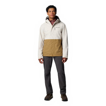 Columbia Hikebound II jacket hand pockets secure gear during hikes.