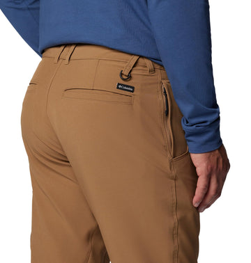 Columbia Landroamer Pant Delta 42 stash pocket for quick access on the go.