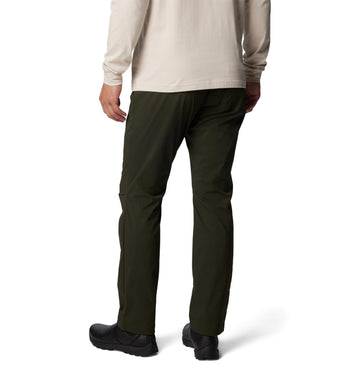 Columbia Landroamer Ripstop Pant II Greenscape back view highlights pockets and fit