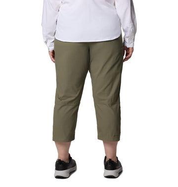 Columbia Leslie Falls Capri II knee-length pose in stone green for warm-weather wear.