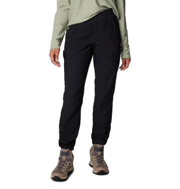 Columbia Leslie Falls Pant waistband close-up shows comfortable fit for all-day adventures.