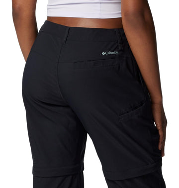 Columbia Leslie Falls pants hand pockets in black, convenient stash for small essentials.