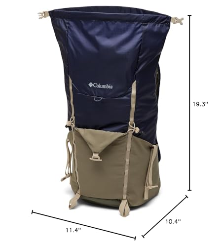 Columbia Tandem Trail 22L side pockets shown for easy water bottle access on the go.