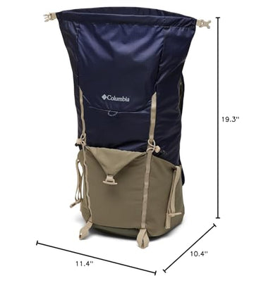 Columbia Tandem Trail 22L side pockets shown for easy water bottle access on the go.