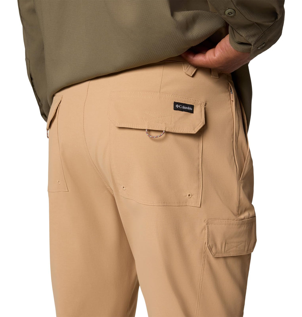 Columbia Tech Trail Utility Pant weave closeup reveals durable, breathable fabric