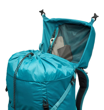 Columbia Triple Canyon 60L backpack hydration sleeve ready for fluids