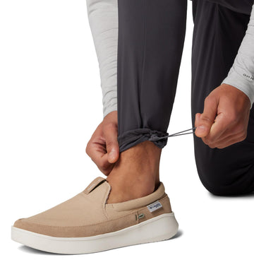 Columbia Uncharted pant shark xx-large texture closeup showing recycled fabric blend.