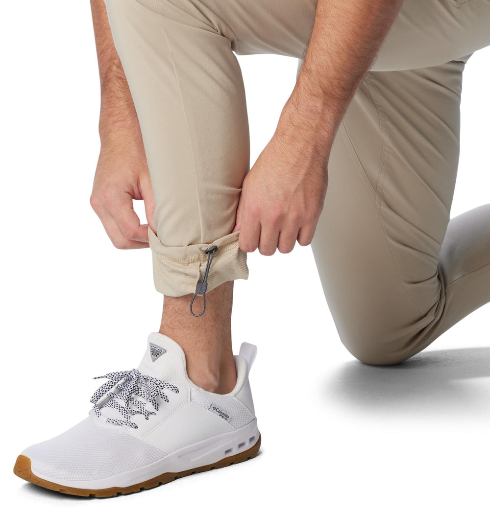 Columbia Uncharted Pant Ancient Fossil in action during outdoor activity