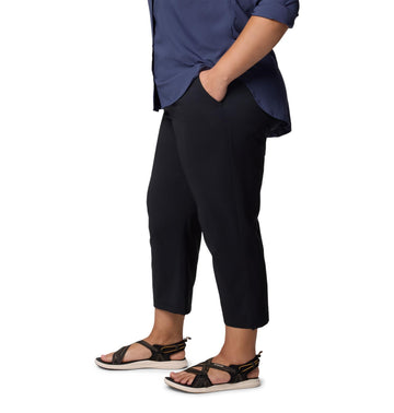 Columbia women's all seasons capri mid-rise vent pocket offers secure on-the-go storage