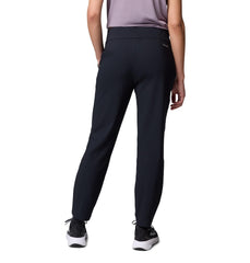 Columbia women's All Seasons Slim Pull-On Pant, pocket detail for secure storage.