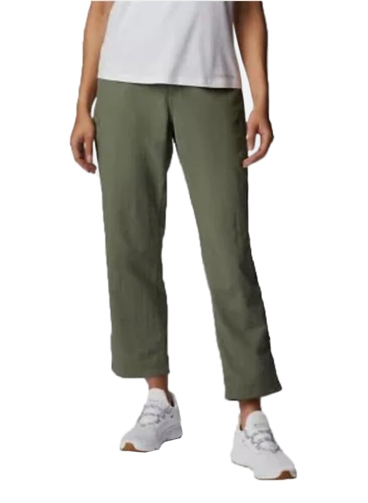 Columbia women's cargo pocket back view emphasizes practical storage and accessibility.