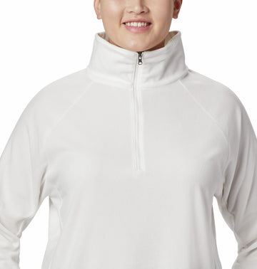 Columbia Glacial IV fleece stretch fabric allowing freedom of movement during activities