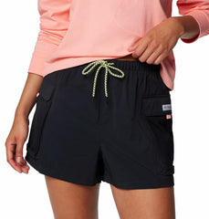 Columbia Women's PFG Open Water Short nylon fabric close-up highlights durable, water-friendly material