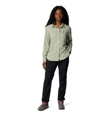 Columbia Women's Silver Ridge Utility Pant zip-closure security pocket for valuables.