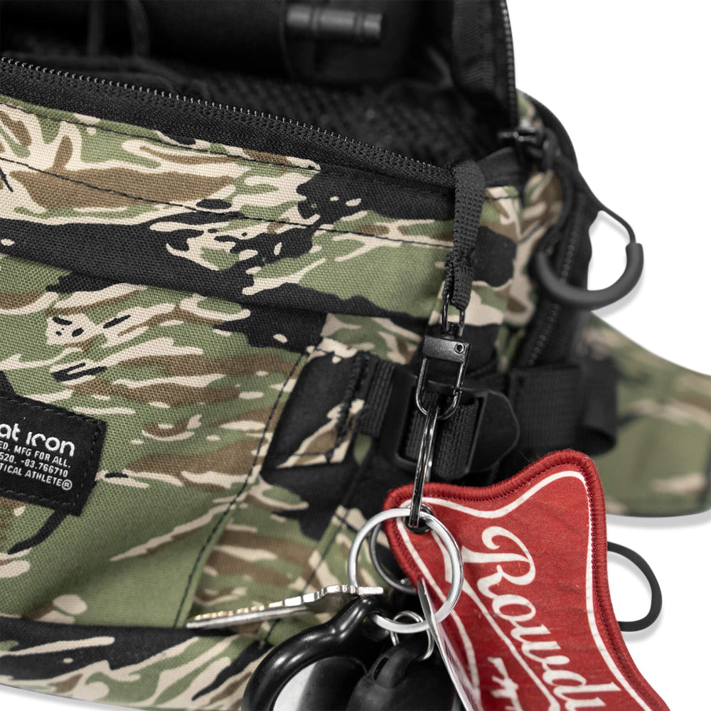 Combat Iron Nomad Recon modular carry supports waist, crossbody, or pack-only configurations.