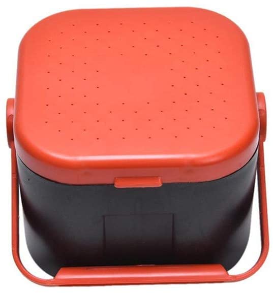 Easy-clean worm bait storage containers – soap and water safe