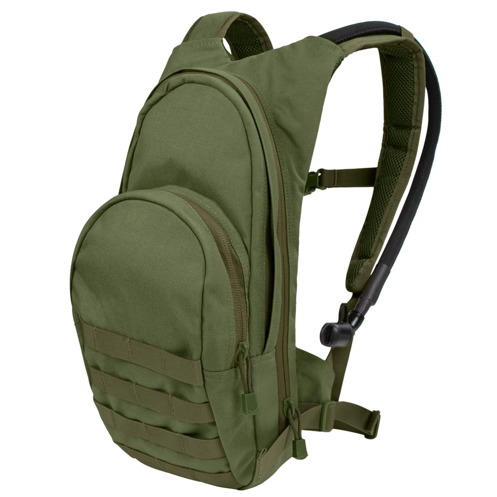 Condor hydration-pack sturdy shoulder straps with sternum strap for secure fit.