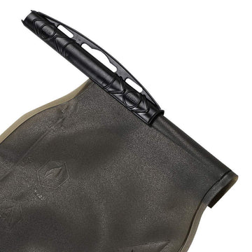 Condor Torrent Reservoir GEN II welded seams prevent leaks under tough use