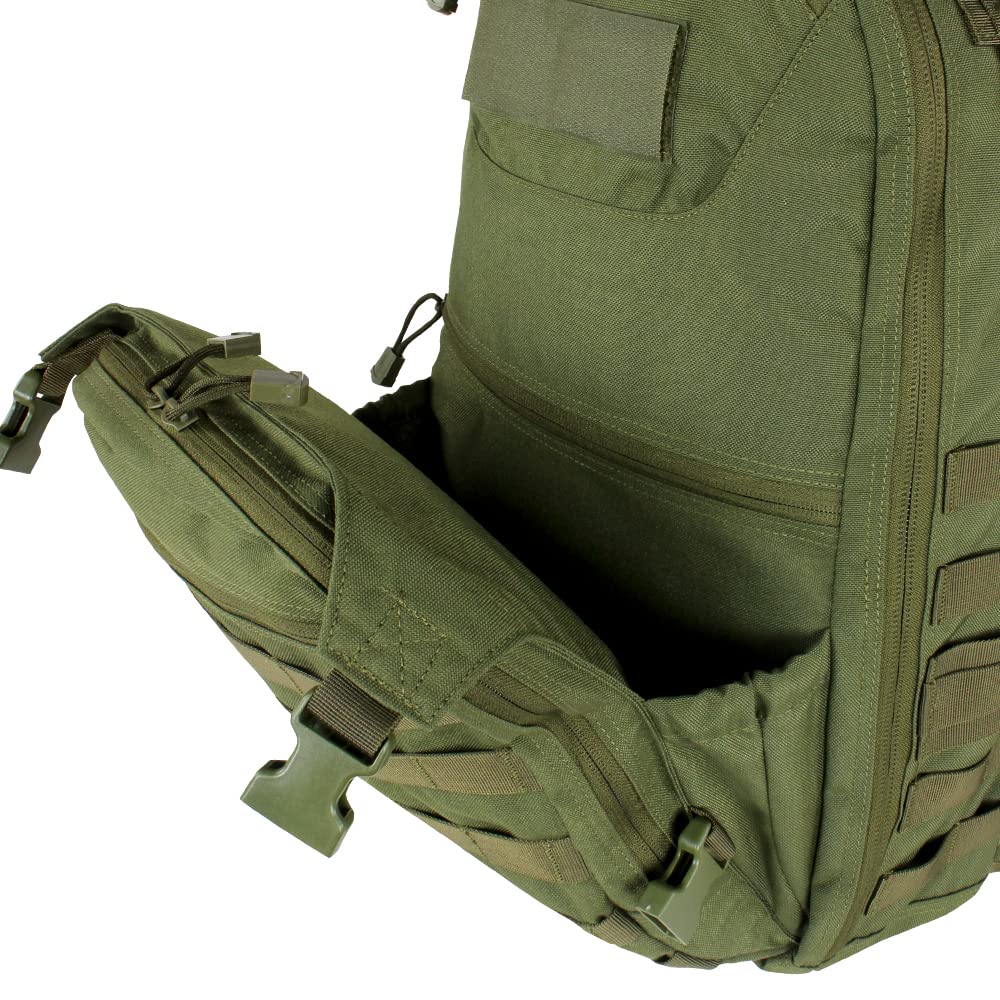 Condor Venture Pack laptop sleeve protects a laptop during travel