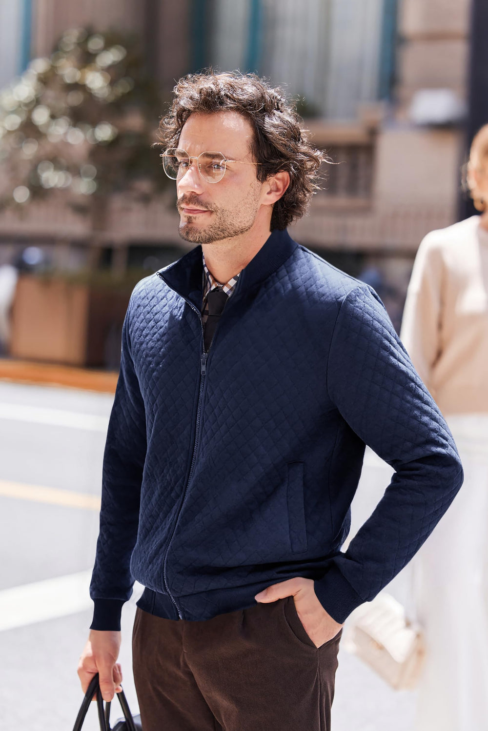 COOFANDY convertible-collar design adapts between stand collar and lapel for versatile styling