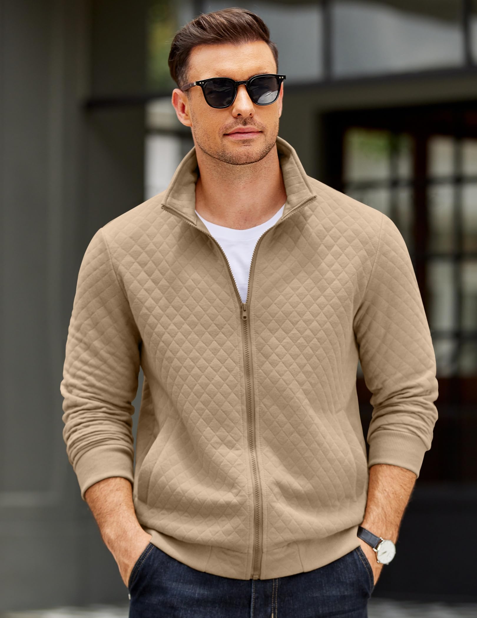 COOFANDY quilted jacket weightless-warmth conveys comfortable warmth without bulk