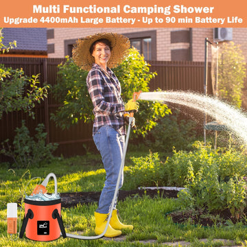Cosy Life collapsible 5-gallon bucket used as portable water supply for outdoor showers