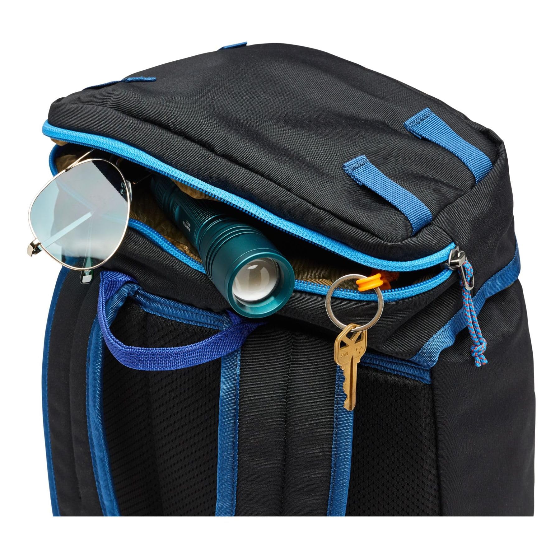 Cotopaxi Tapa 22L airmesh backpanel providing breathable comfort