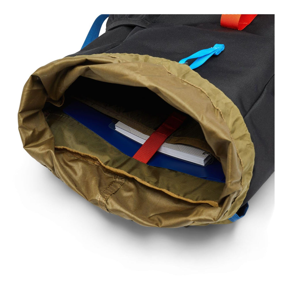Cotopaxi Tapa 22L exterior water bottle pocket right for hydration