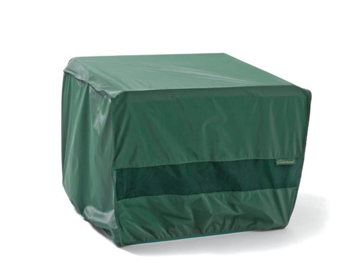 Covermates Classic ice chest cover with elastic hem ensures a secure wind-resistant fit.