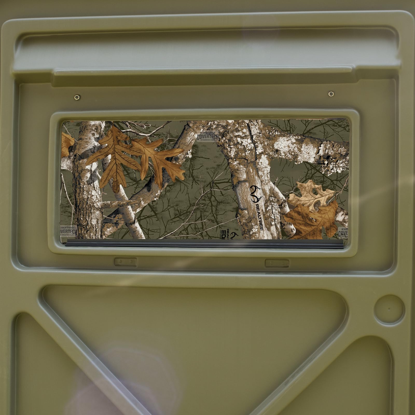 HD Window Camo with high-definition print emphasizes crisp realism from inside.