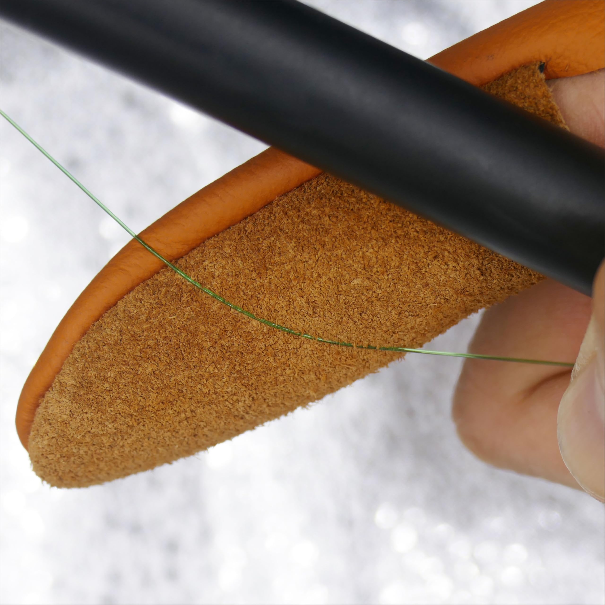 Elastic bands on finger gloves adaptable to finger sizes