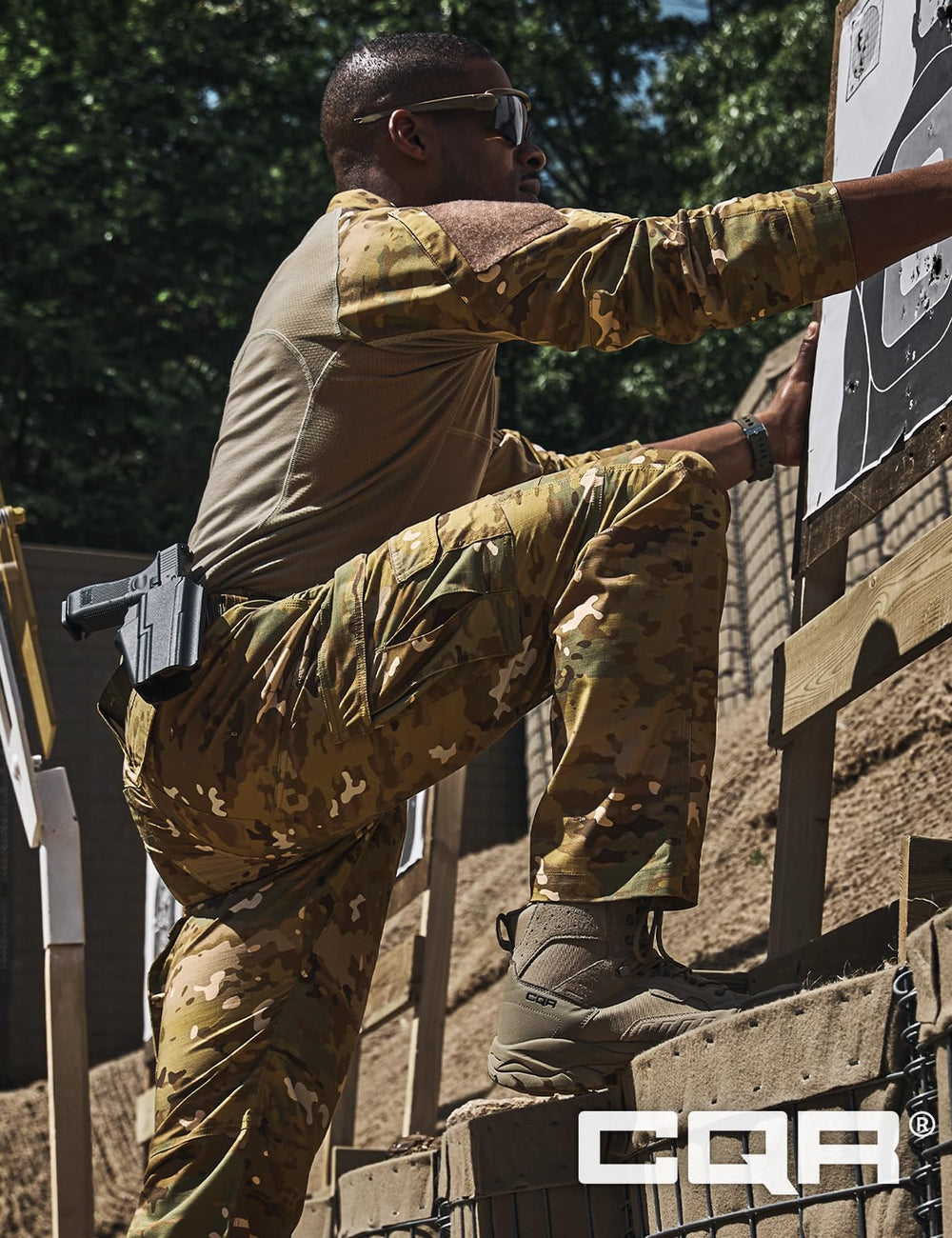 CQR Utility Flex Cargo Pants water-resistant design protects against light showers