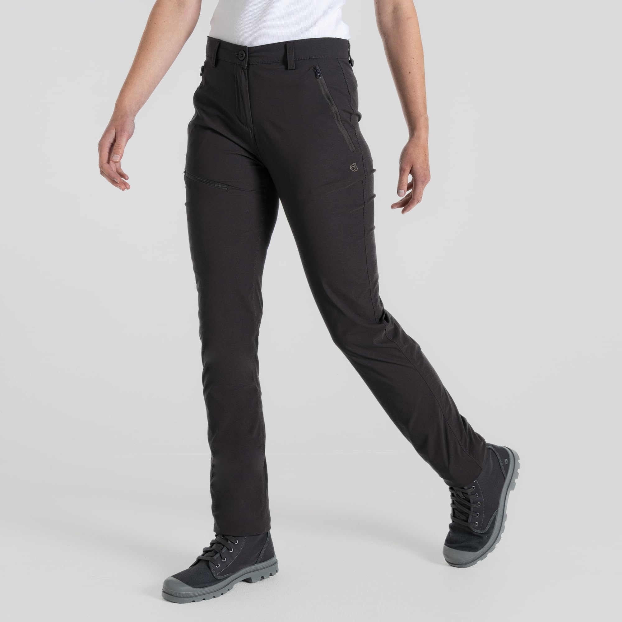 Craghoppers Pant III secure pockets emphasize organized storage and travel safety.