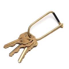 Craighill Wilson brass keyring with 2-inch carabiner keeps keys secure.