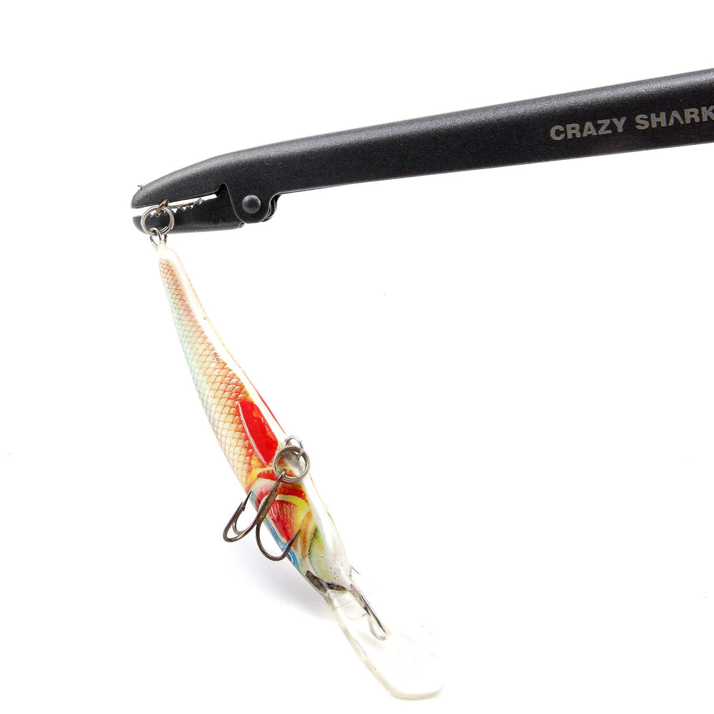 Right-angle design of Crazy Shark hookout tool for clear hook removal